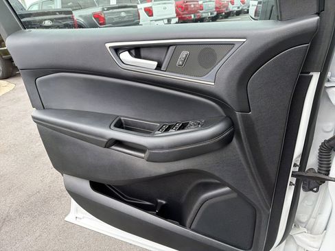 Certified 2024 Ford Edge SEL image 14