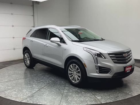 Used 2018 Cadillac XT5 Luxury AWD/4WD image 36