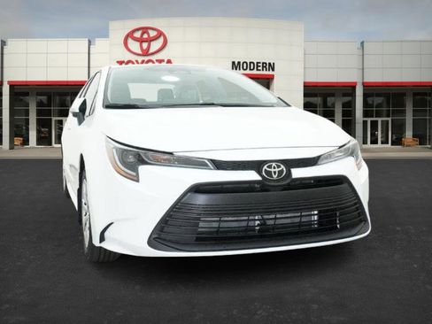 New 2026 Toyota Corolla LE image 31