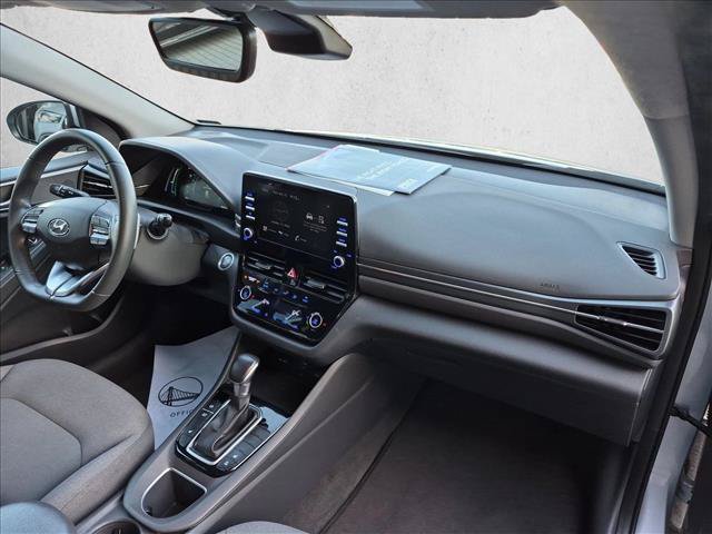 Used 2022 Hyundai Ioniq SEL FWD image 19