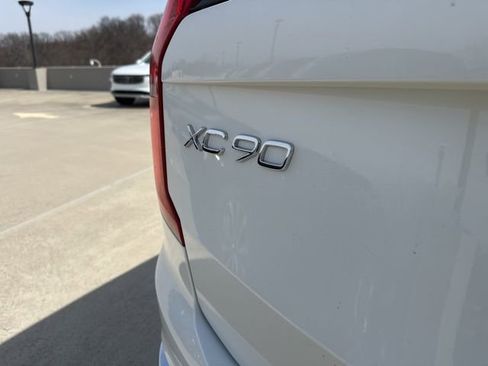 Certified 2023 Volvo XC90 B6 Plus w/ Protection Package Premier image 39
