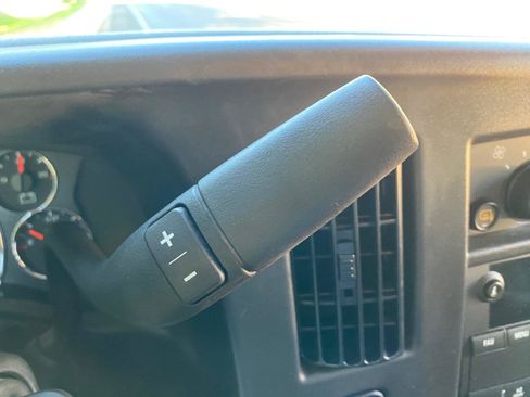 Used 2025 GMC Savana 2500 w/ Driver Convenience Package RWD image 30