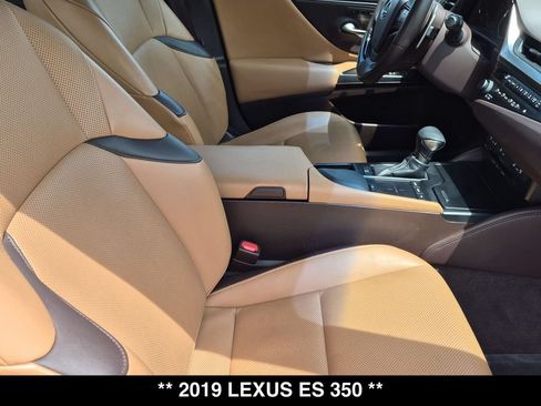 Used 2019 Lexus ES 350 w/ Premium Package FWD image 27