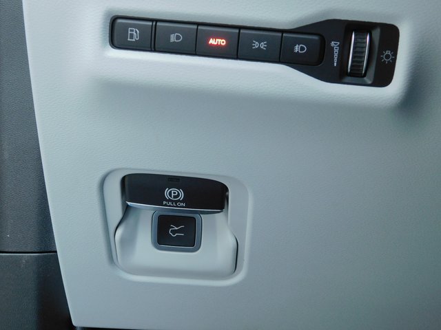 Used 2026 Jeep Cherokee Limited AWD/4WD image 22