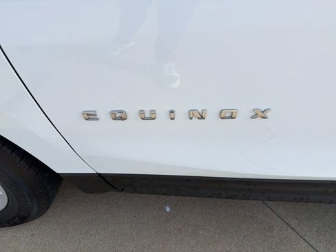 Used 2020 Chevrolet Equinox LS FWD image 5
