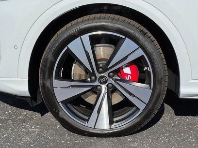 New 2025 Audi SQ5 Premium Plus