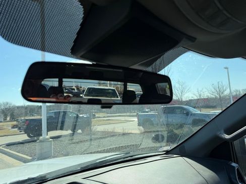 Used 2019 Ford F150 XLT w/ Trailer Tow Package image 22