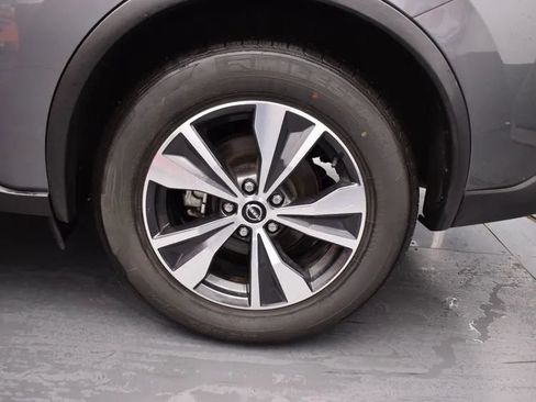 Used 2023 Nissan Murano SV FWD image 35