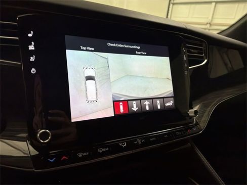 Used 2022 Jeep Wagoneer Series III w/ Premium Group I image 28