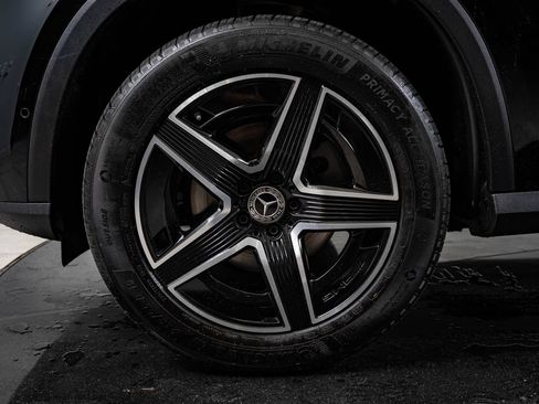 Certified 2026 Mercedes-Benz GLC 300 4MATIC image 13