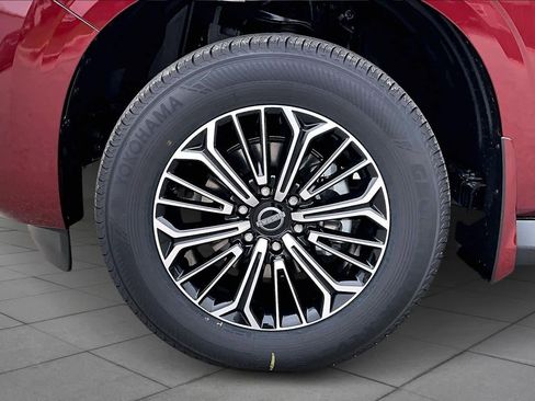 New 2026 Nissan Armada Platinum image 9