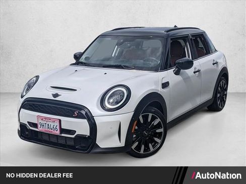 Used 2024 MINI Cooper S FWD image 1