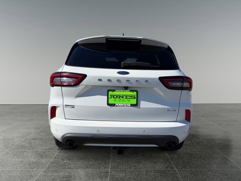 Used 2023 Ford Escape ST-Line w/ Tech Pack #1 AWD/4WD image 5