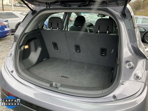 Used 2023 Chevrolet Bolt LT image 8