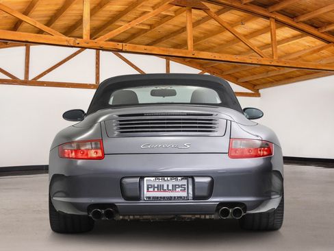 Used 2006 Porsche 911 Carrera S RWD image 41