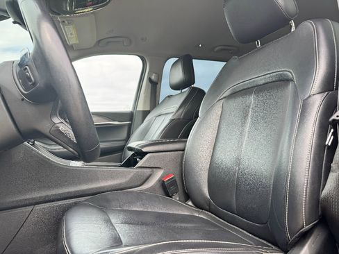 Used 2022 Jeep Grand Cherokee L Limited image 15