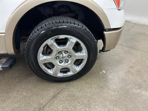 Used 2014 Ford F150 Lariat w/ Lariat Chrome Package AWD/4WD image 15
