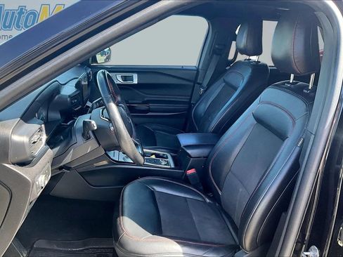 Used 2022 Ford Explorer ST-Line AWD/4WD image 27