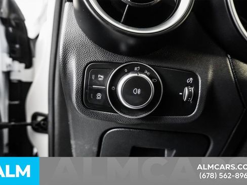 Used 2022 Alfa Romeo Stelvio Sprint image 33