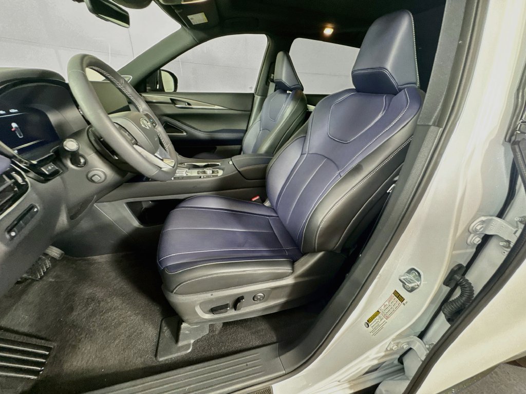 Certified 2027 INFINITI QX60 Sport w/ Dark Cargo Package AWD/4WD image 28