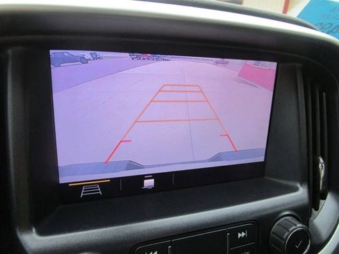 Used 2019 Chevrolet Colorado ZR2 image 29