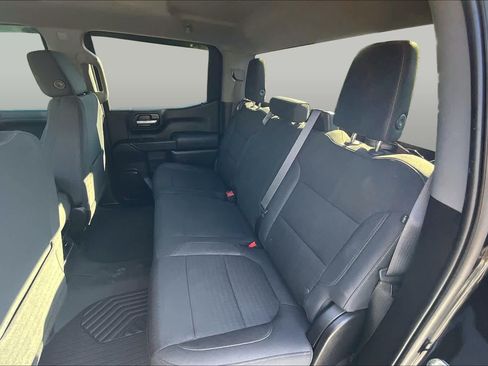 Used 2021 Chevrolet Silverado 1500 LT w/ Z71 Off-Road Package AWD/4WD image 19