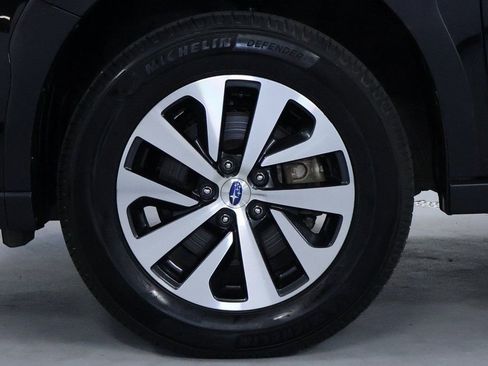 Used 2024 Subaru Outback Premium image 36