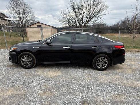 Used 2019 Kia Optima LX image 9