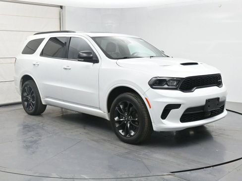Used 2022 Dodge Durango GT AWD/4WD image 16