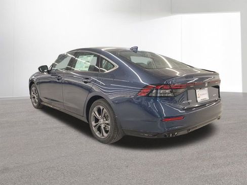 New 2026 Honda Accord EX-L image 32