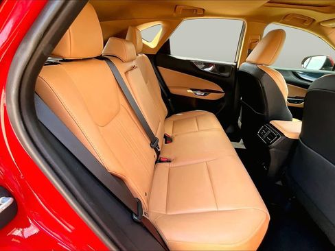 Certified 2025 Lexus NX 250 FWD w/ Accessory Package (2T) image 20