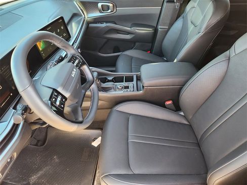 New 2026 Kia Sorento S image 9