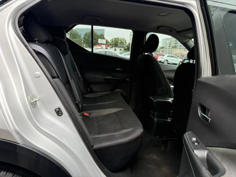 Used 2020 Nissan Kicks SV FWD image 26