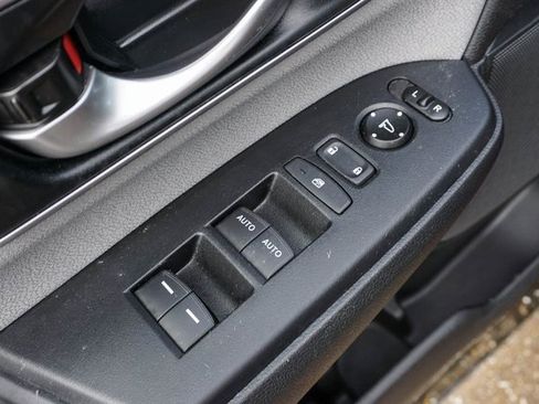 Used 2019 Honda CR-V EX image 10