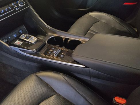 Used 2021 Hyundai Sonata Limited FWD image 26