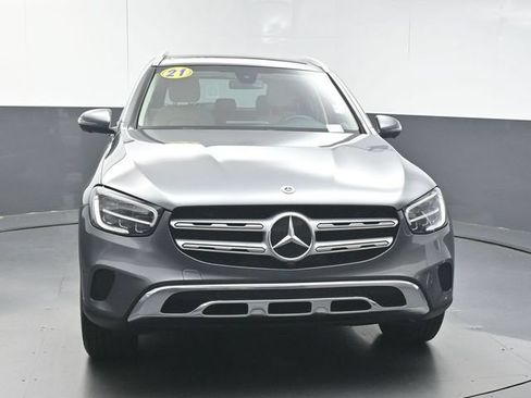 Used 2021 Mercedes-Benz GLC 300 image 3