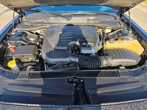 Used 2019 Dodge Challenger SXT AWD/4WD image 28