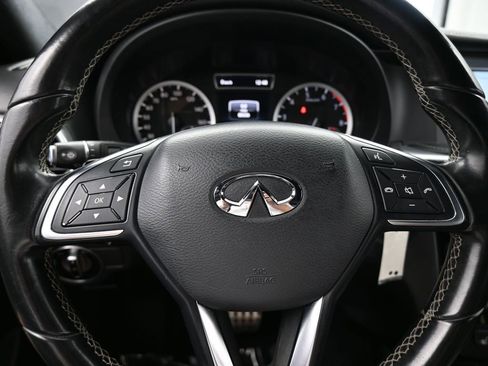 Used 2017 INFINITI QX30 Sport w/ Sport Leather Package image 29