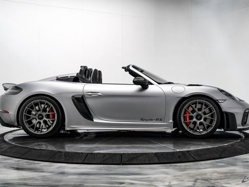 Used 2024 Porsche 718 Boxster Spyder RS image 23