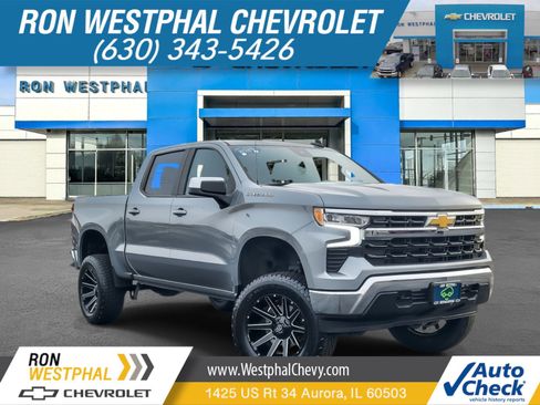 Used 2025 Chevrolet Silverado 1500 LT image 1