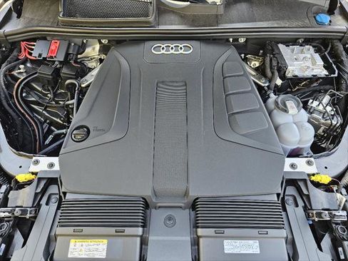 New 2025 Audi Q7 2.0T Premium Plus image 8
