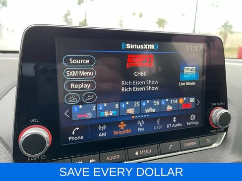 Used 2024 Nissan Sentra SV FWD image 8