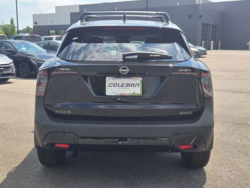 New 2026 Nissan Kicks SV w/ Cold Weather Package AWD/4WD image 11