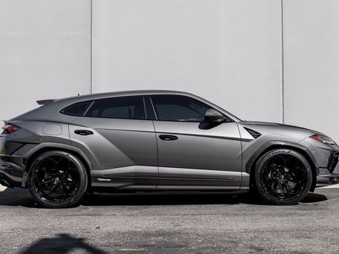 Used 2024 Lamborghini Urus Performante image 6