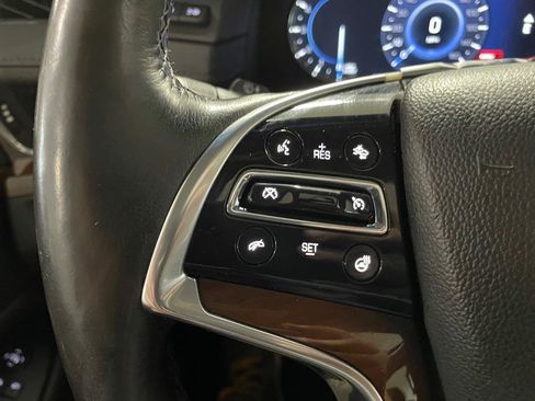 Used 2016 Cadillac Escalade ESV Luxury AWD/4WD image 30