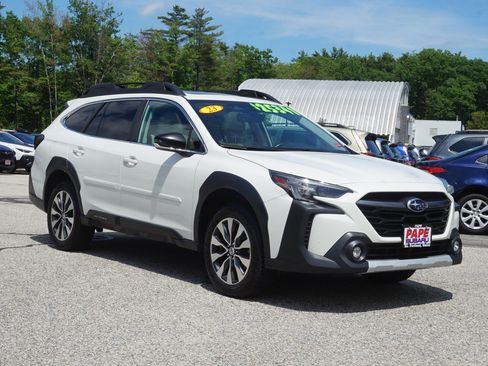Used 2023 Subaru Outback Limited AWD/4WD image 3