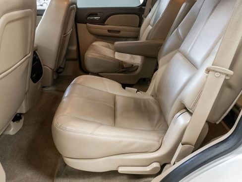 Used 2012 GMC Yukon SLT AWD/4WD image 27
