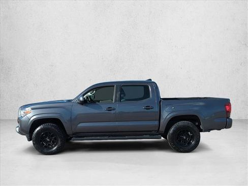 Used 2018 Toyota Tacoma SR w/ SR Convenience Package image 9