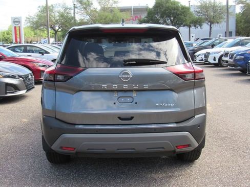 Certified 2023 Nissan Rogue SV AWD/4WD image 4