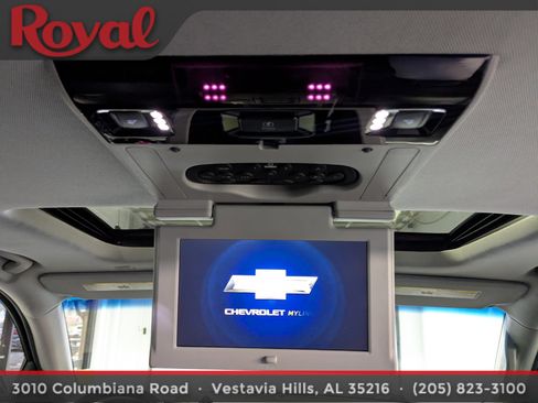 Used 2020 Chevrolet Tahoe Premier w/ Premier 6.2L Value Package image 11